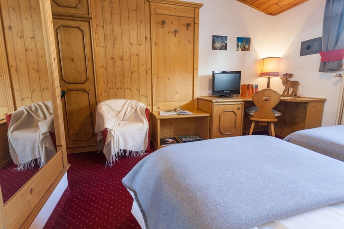 Imagen de la habitación del Hotel La Vallee Blanche, Courmayeur. Foto 16