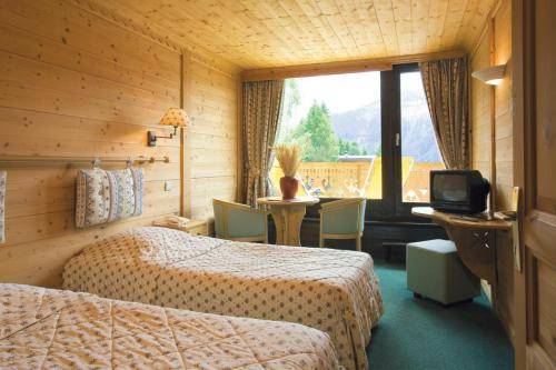 Imagen de la habitación del Hotel La Vanoise. Foto 4