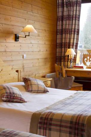 Imagen de la habitación del Hotel La Vanoise. Foto 6