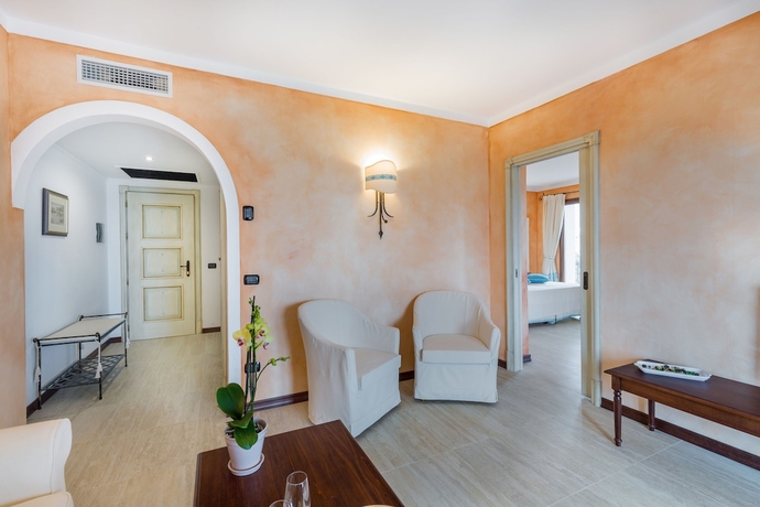 Imagen de la habitación del Hotel La Vecchia Fonte. Foto 2