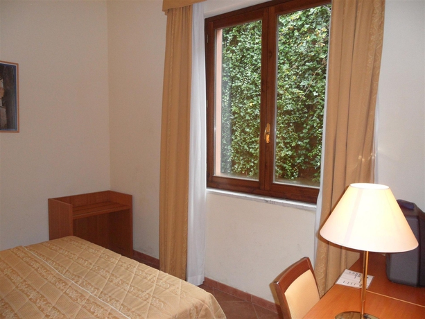 Imagen de la habitación del Hotel La Vedetta. Foto 4