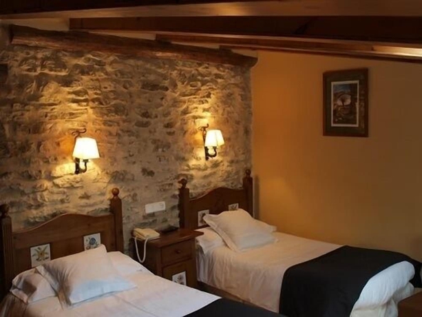 Imagen de la habitación del Hotel La Vega, La Virgen de la Vega. Foto 8