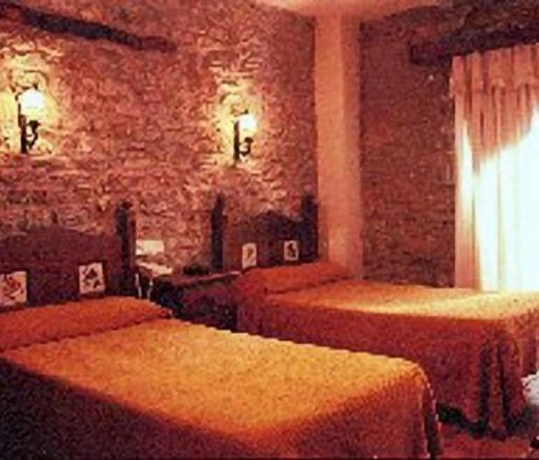 Imagen de la habitación del Hotel La Vega, La Virgen de la Vega. Foto 9