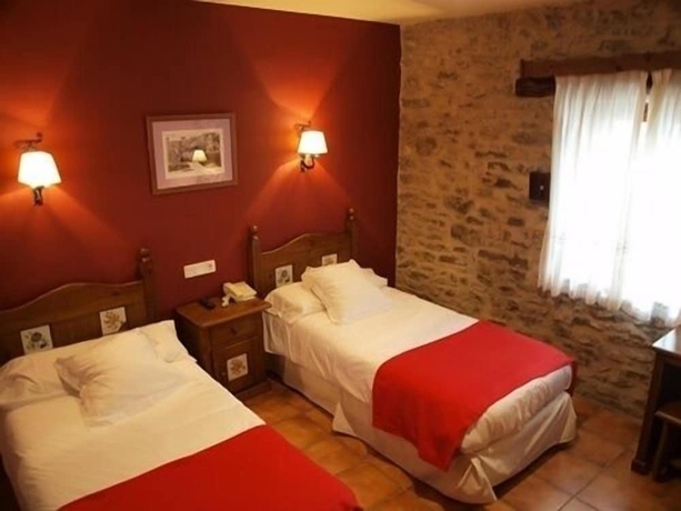 Imagen de la habitación del Hotel La Vega, La Virgen de la Vega. Foto 10