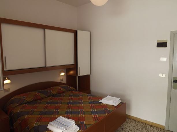 Imagen de la habitación del Hotel La Vela, Bellaria-Igea Marina. Foto 9
