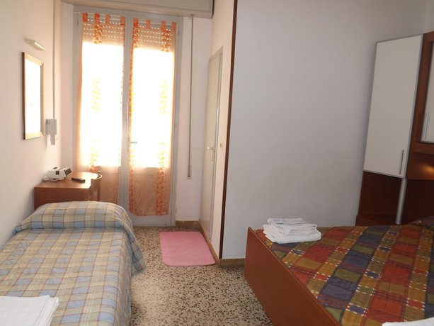 Imagen de la habitación del Hotel La Vela, Bellaria-Igea Marina. Foto 15