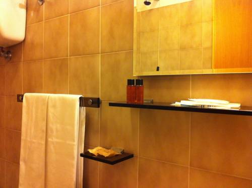 Imagen de la habitación del Hotel La Vela, Passignano Sul Trasimeno. Foto 4