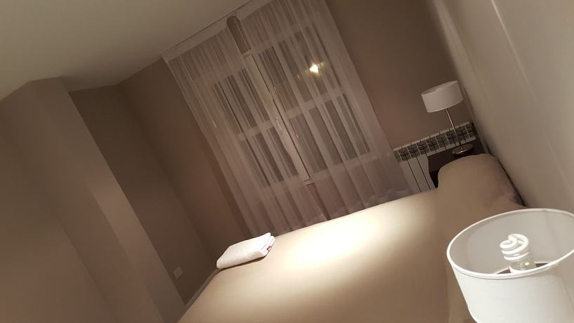 Imagen de la habitación del Hotel La Vela, USHUAIA. Foto 11