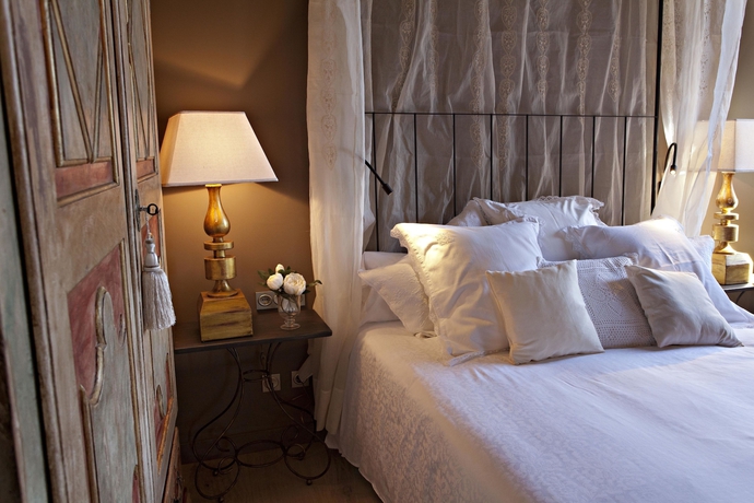 Imagen de la habitación del Hotel La Vella Farga. Foto 13