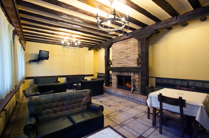 Imagen del bar/restaurante del Hotel La Venta De Goyo. Foto 5