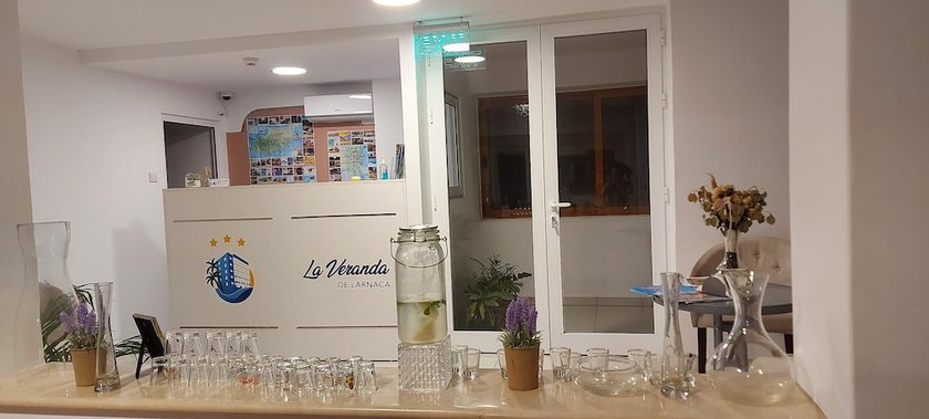 Imagen de los interiores del Hotel La Veranda. Foto 16