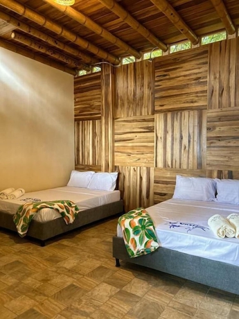 Imagen de la habitación del Hotel La Veranda and Restaurant. Foto 7