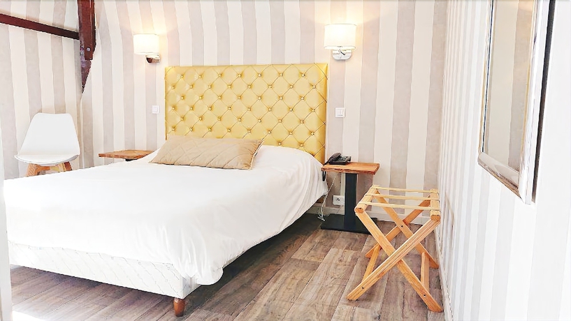 Imagen de la habitación del Hotel La Verperie. Foto 7