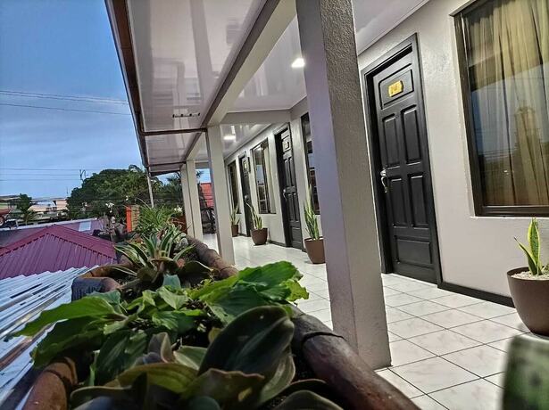 Imagen general del Hotel La Vid. Foto 2