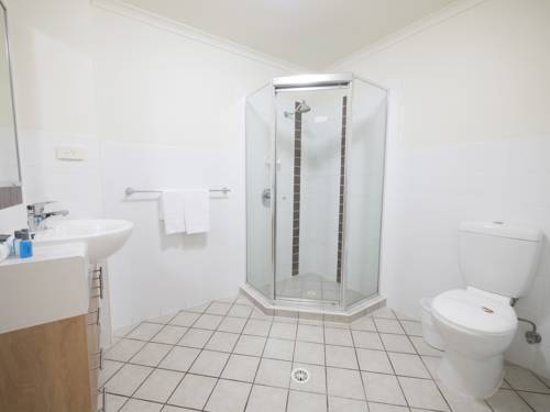 Imagen de la habitación del Hotel La Vida On Anzac. Foto 2