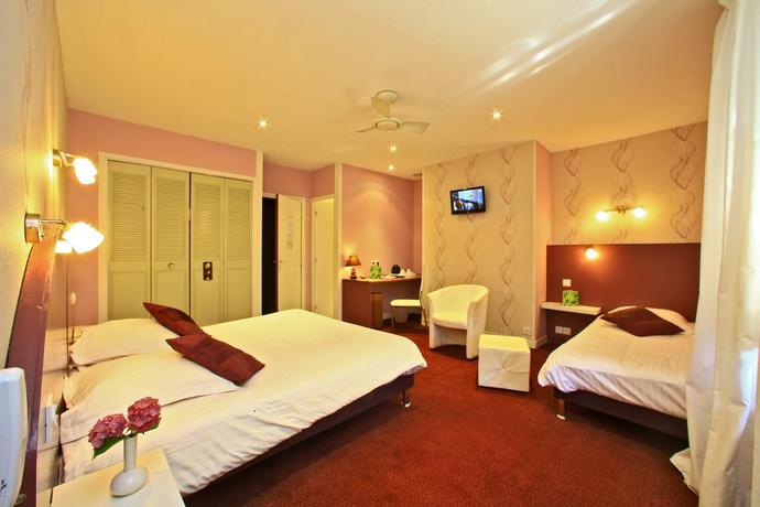 Imagen de la habitación del Hotel La Vieille Auberge, SOUILLAC. Foto 5