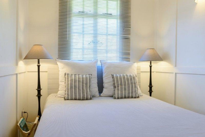 Imagen de la habitación del Hotel La Vieille Cheminee. Foto 4