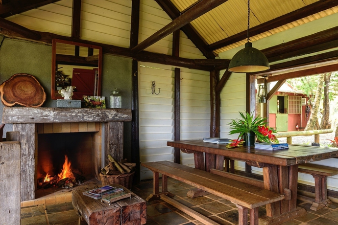 Imagen de los interiores del Hotel La Vieille Cheminee. Foto 13