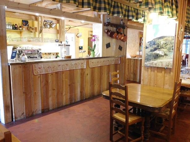 Imagen del bar/restaurante del Hotel La Vigotte. Foto 6