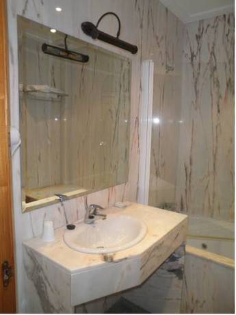 Imagen de la habitación del Hotel La Vijanera. Foto 5