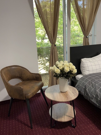 Imagen de la habitación del Hotel La Vila Maria. Foto 5