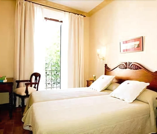 Imagen de la habitación del Hotel La Vila, Soller. Foto 6