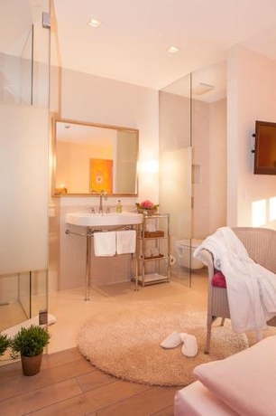 Imagen de la habitación del Hotel La Villa Am Starnberger See. Foto 10