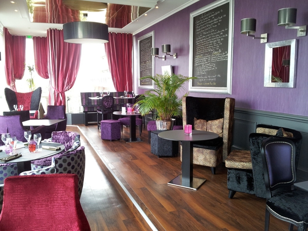 Imagen del bar/restaurante del Hotel La Villa Andry. Foto 4