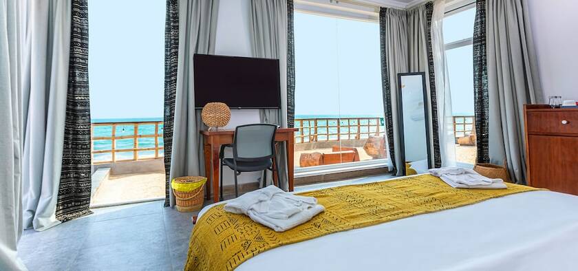 Imagen de la habitación del Hotel La Villa Aphro Ghana. Foto 14