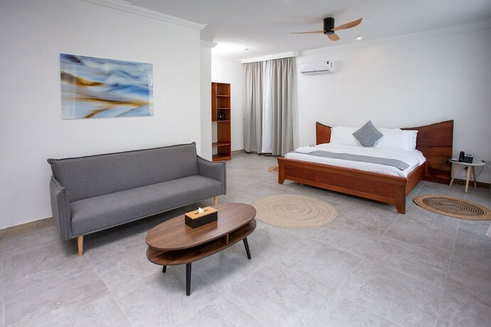 Imagen de la habitación del Hotel La Villa Aphro Ghana. Foto 20