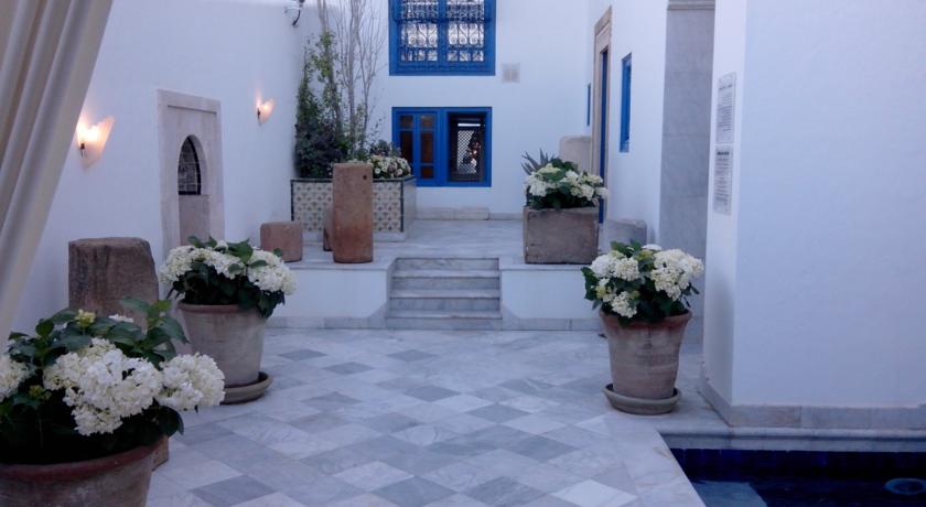 Imagen de los interiores del Hotel La Villa Bleue. Foto 9