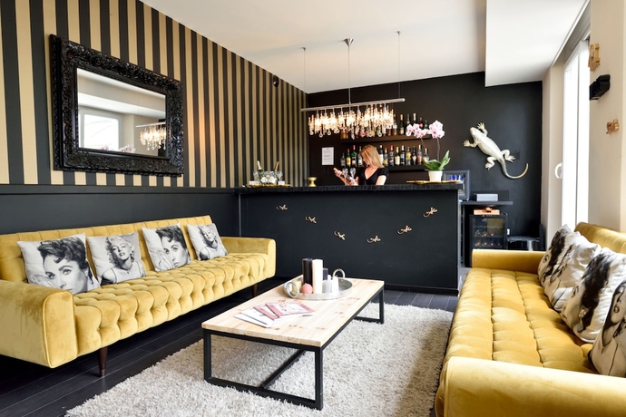 Imagen del bar/restaurante del Hotel La Villa Cannes Croisette. Foto 2