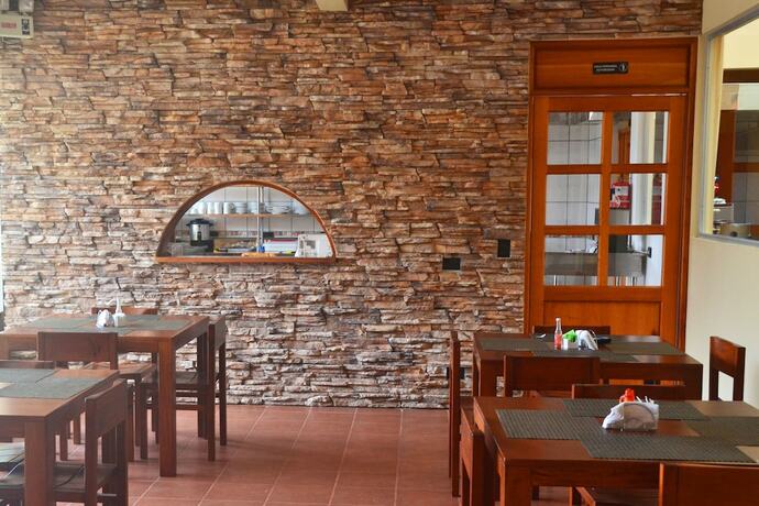 Imagen del bar/restaurante del Hotel La Villa, Ciudad Quesada. Foto 4