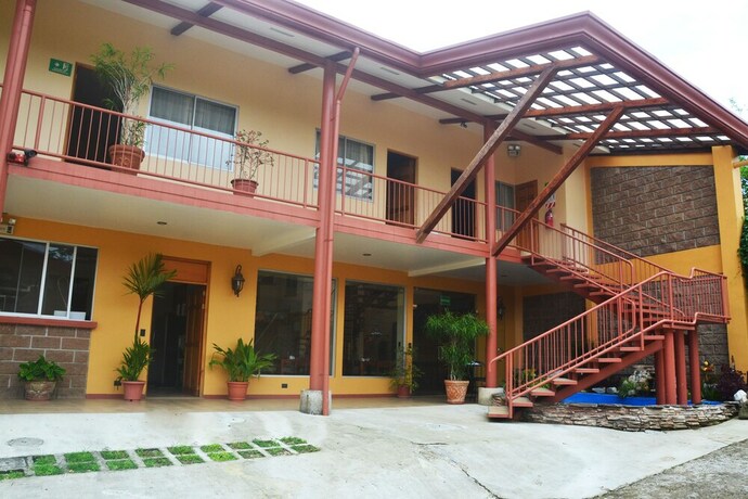 Imagen general del Hotel La Villa, Ciudad Quesada. Foto 3