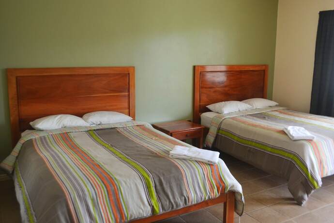 Imagen de la habitación del Hotel La Villa, Ciudad Quesada. Foto 9