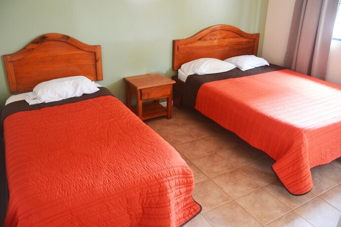 Imagen de la habitación del Hotel La Villa, Ciudad Quesada. Foto 10