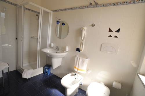Imagen de la habitación del Hotel La Villa, Corigliano Calabro. Foto 3