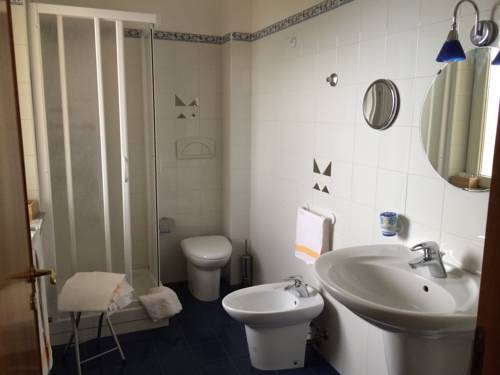 Imagen de la habitación del Hotel La Villa, Corigliano Calabro. Foto 4