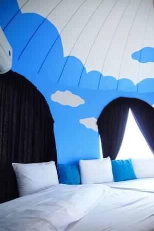 Imagen de la habitación del Hotel La Villa De La Sirene. Foto 17