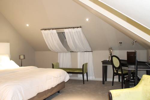 Imagen de la habitación del Hotel La Villa De L'ecluse. Foto 7