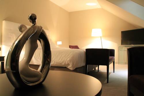 Imagen general del Hotel La Villa De L'ecluse. Foto 1