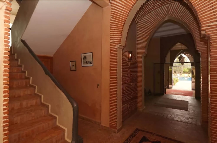 Imagen de los interiores del Hotel La Villa Des Golfs. Foto 17