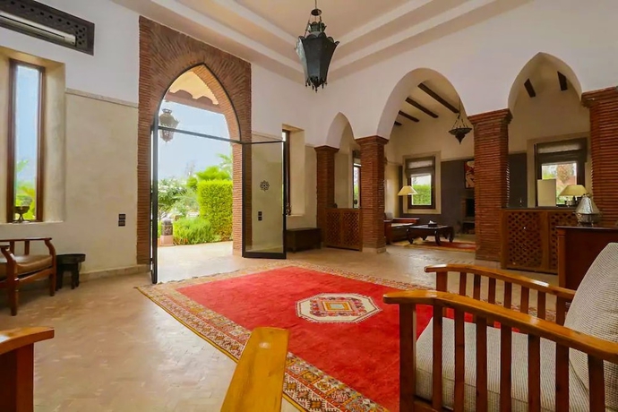 Imagen de los interiores del Hotel La Villa Des Golfs. Foto 18