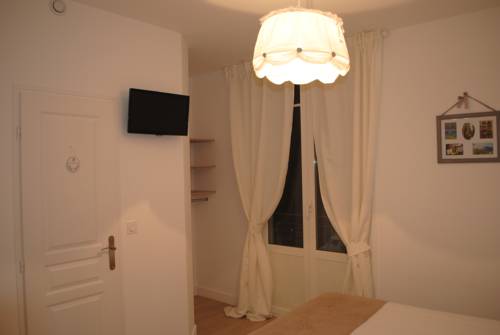 Imagen de la habitación del Hotel La Villa Des Oliviers. Foto 10