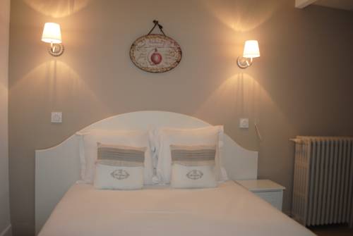 Imagen de la habitación del Hotel La Villa Des Oliviers. Foto 13