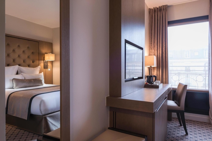 Imagen de la habitación del Hotel La Villa Des Ternes. Foto 8