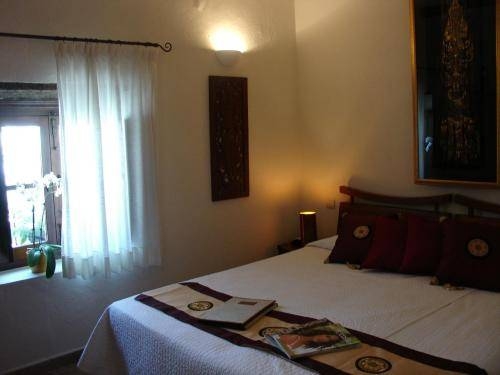 Imagen de la habitación del Hotel La Villa Marbella. Foto 8