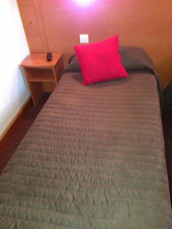 Imagen de la habitación del Hotel La Villa Mart&eacute;gale. Foto 5