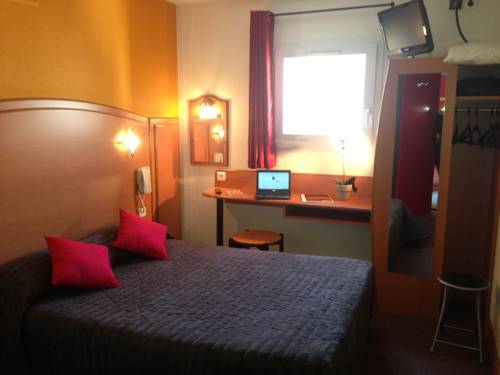 Imagen de la habitación del Hotel La Villa Mart&eacute;gale. Foto 12