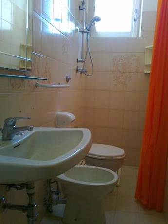 Imagen de la habitación del Hotel La Villa Pina. Foto 4